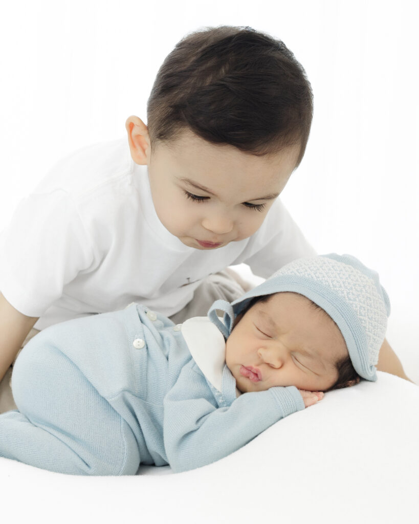 NYC studio newborn photographer sibling session baby Emilio